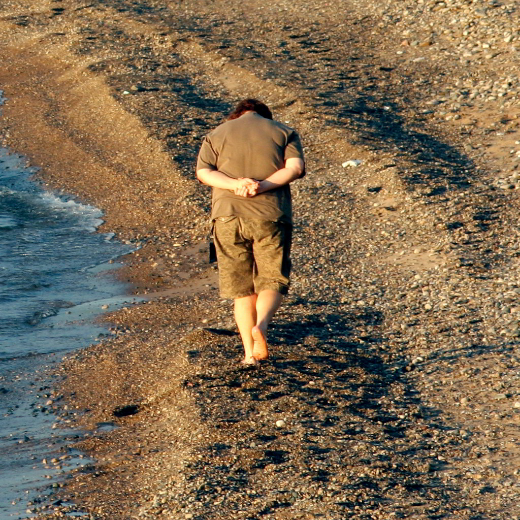 Let&rsquo;s remove this person from the beach